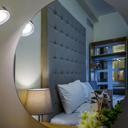 Διαμέρισμα Lovely - 3 Bdr. Serviced In Old Town